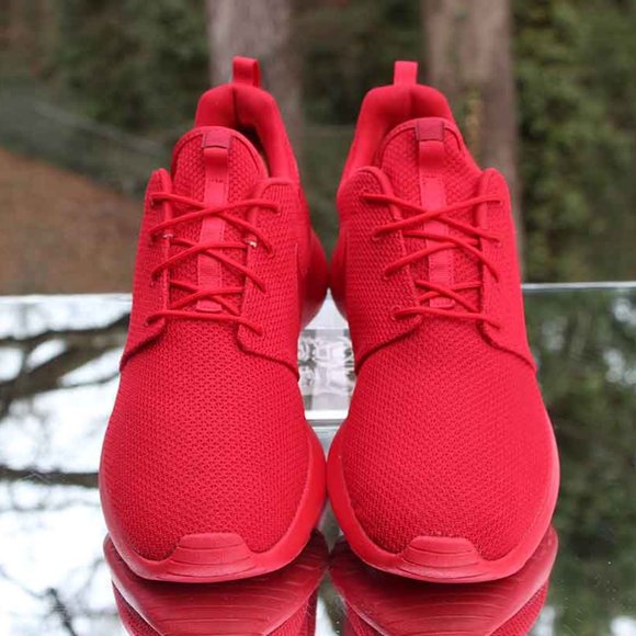 Nike Roshe Run Triple Red Men’s Size 14 - Picture 7 of 14